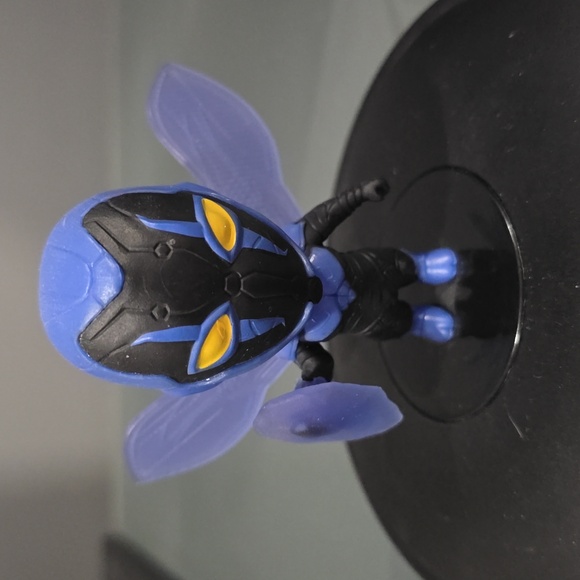 Blue Beetle Movie Theater Exclusive Cup Topper With 40z Cup DCComics - Picture 9 of 10